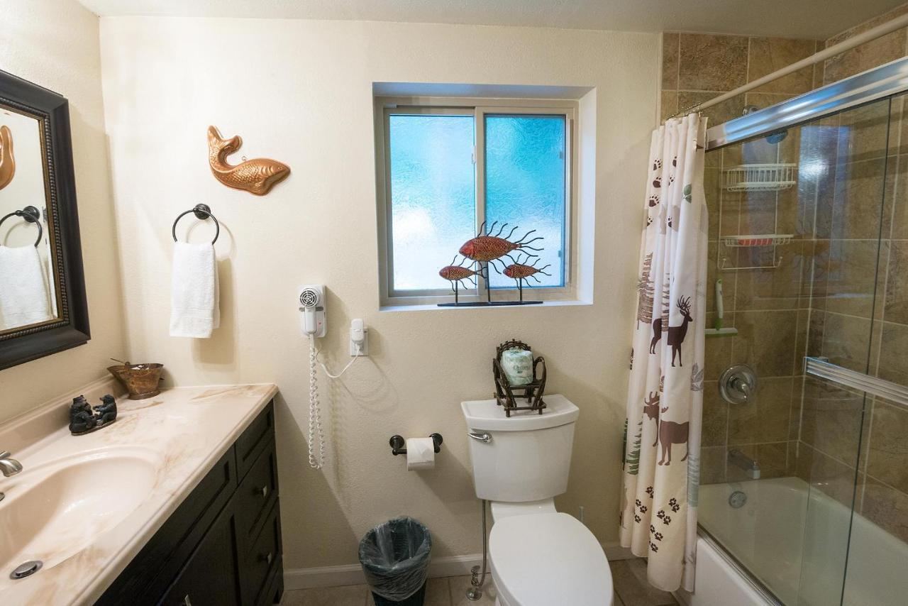 Sierra Springs Villa Oakhurst Dış mekan fotoğraf